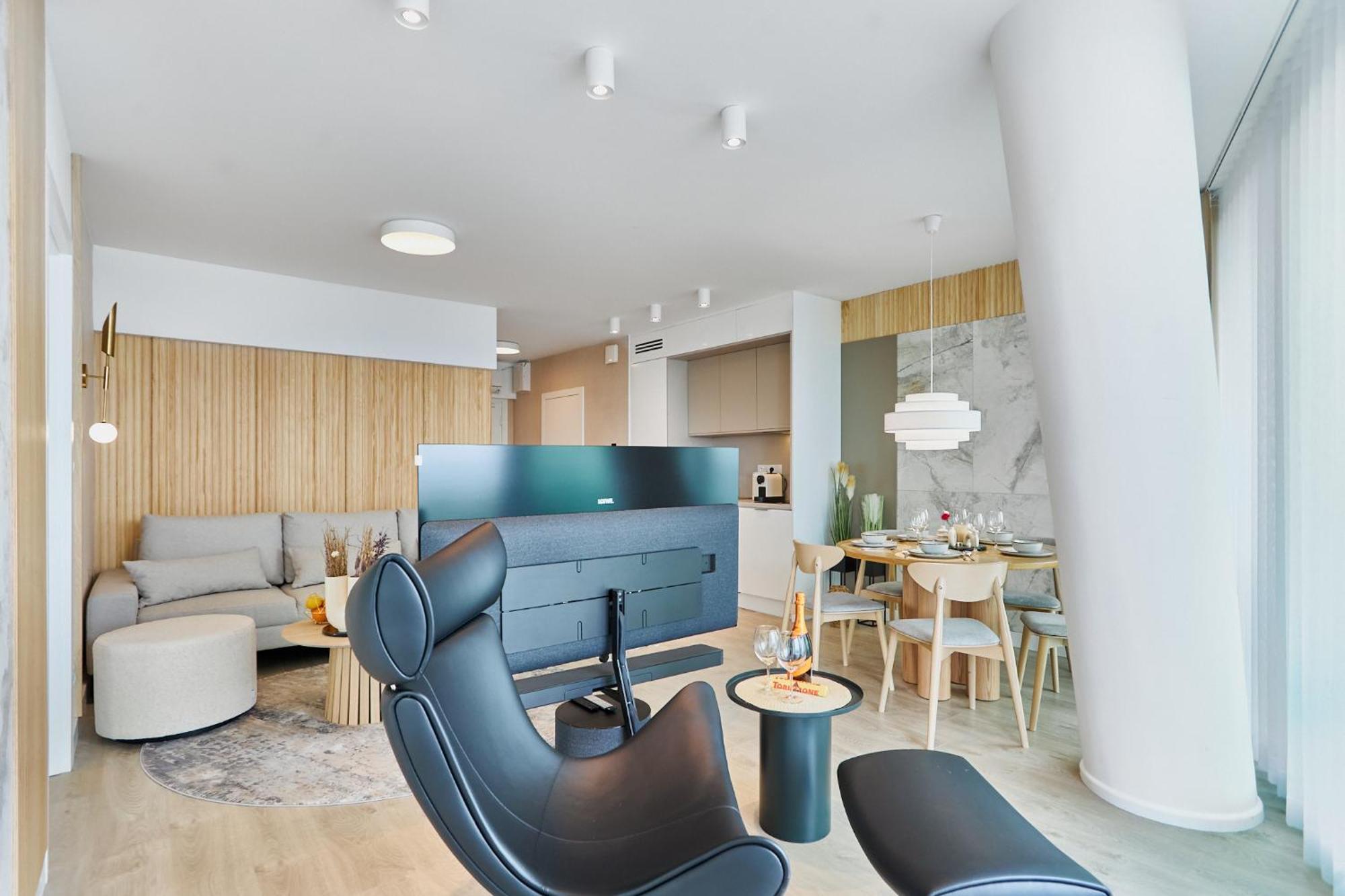 Wave Beachfront Family Apartment 米兹多洛杰 外观 照片