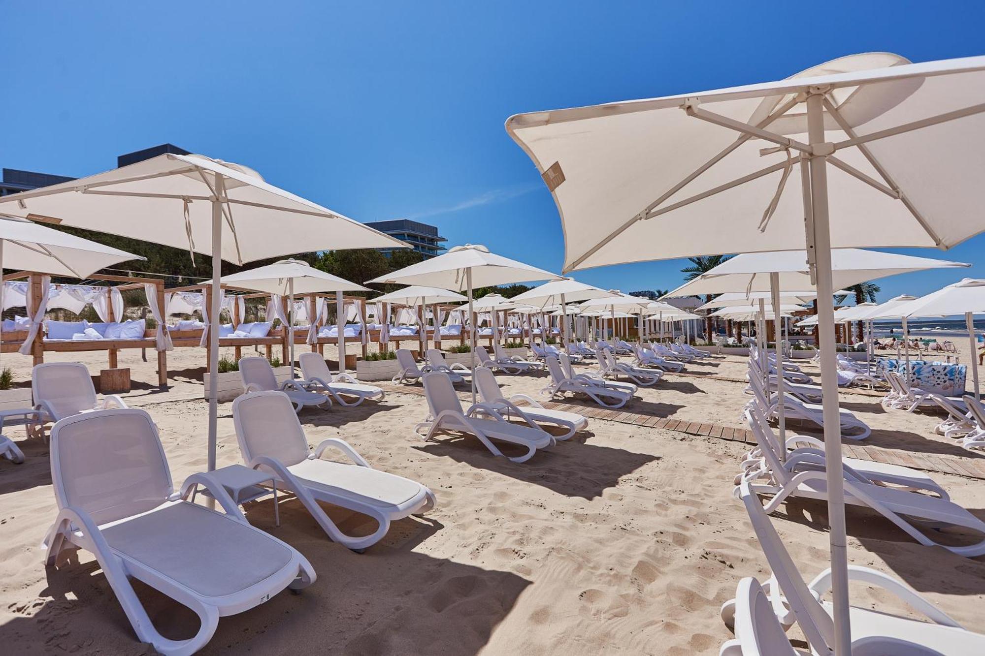 Wave Beachfront Family Apartment 米兹多洛杰 外观 照片
