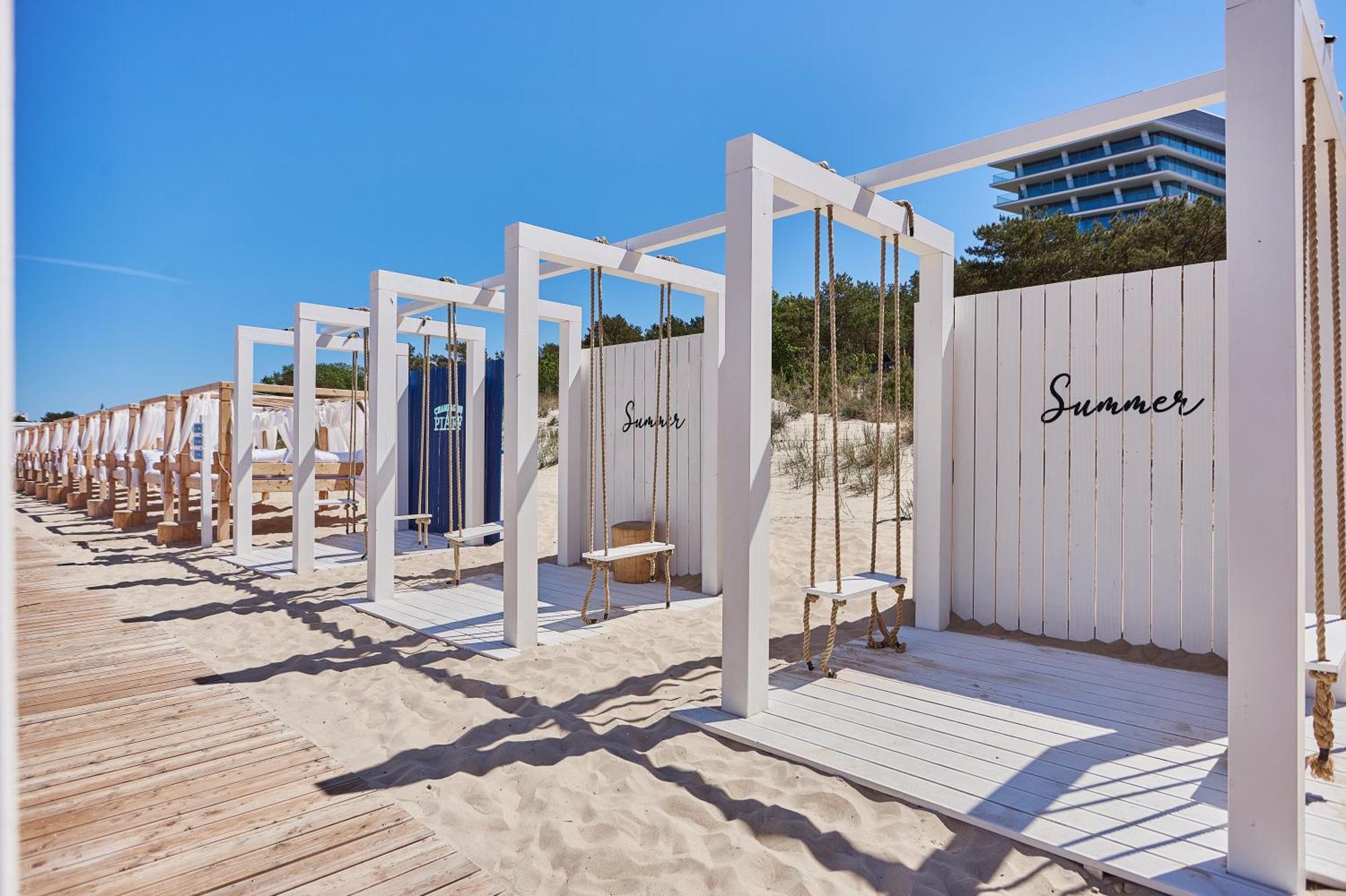 Wave Beachfront Family Apartment 米兹多洛杰 外观 照片